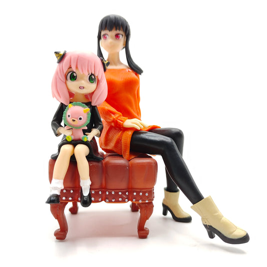 Yor Forger & Anya Forger with Sofa Animation Action Figure Colletion PVC Model Doll Toys